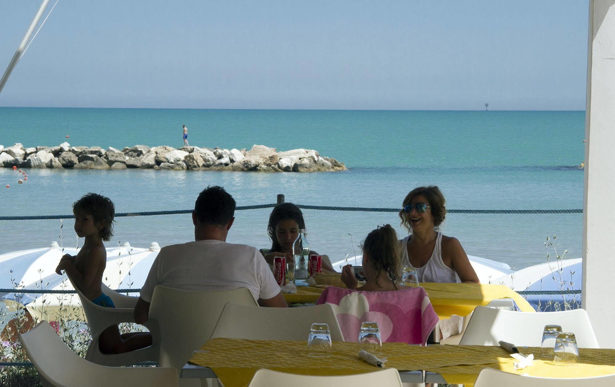 كوبرا ماريتيما Residence Stella Marina المظهر الخارجي الصورة